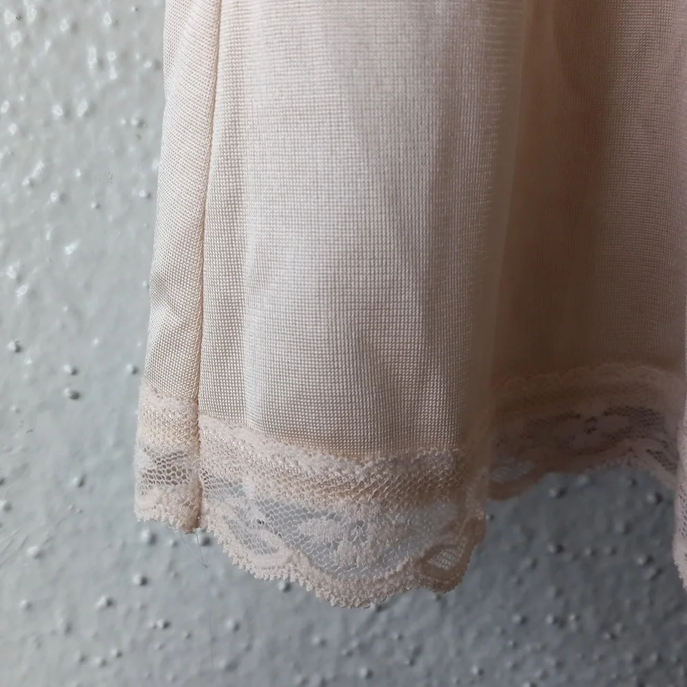 Warners Perfect Image XL Half Slip in Beige Lingerie - Picture 2 of 5